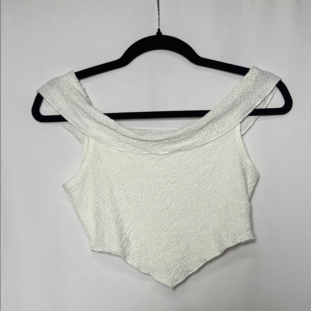 naked wardrobe White Off-Shoulder Pointed Hem Crop Top